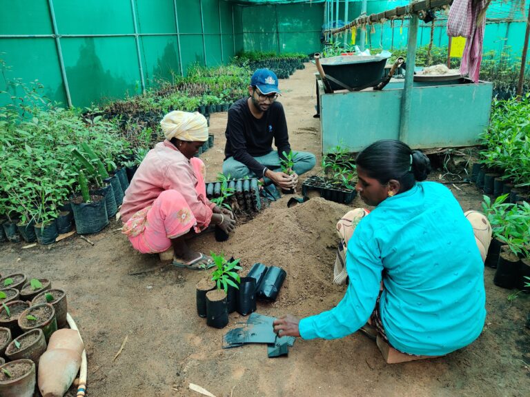 Children receiving food, clean water and education through Ezer NGO